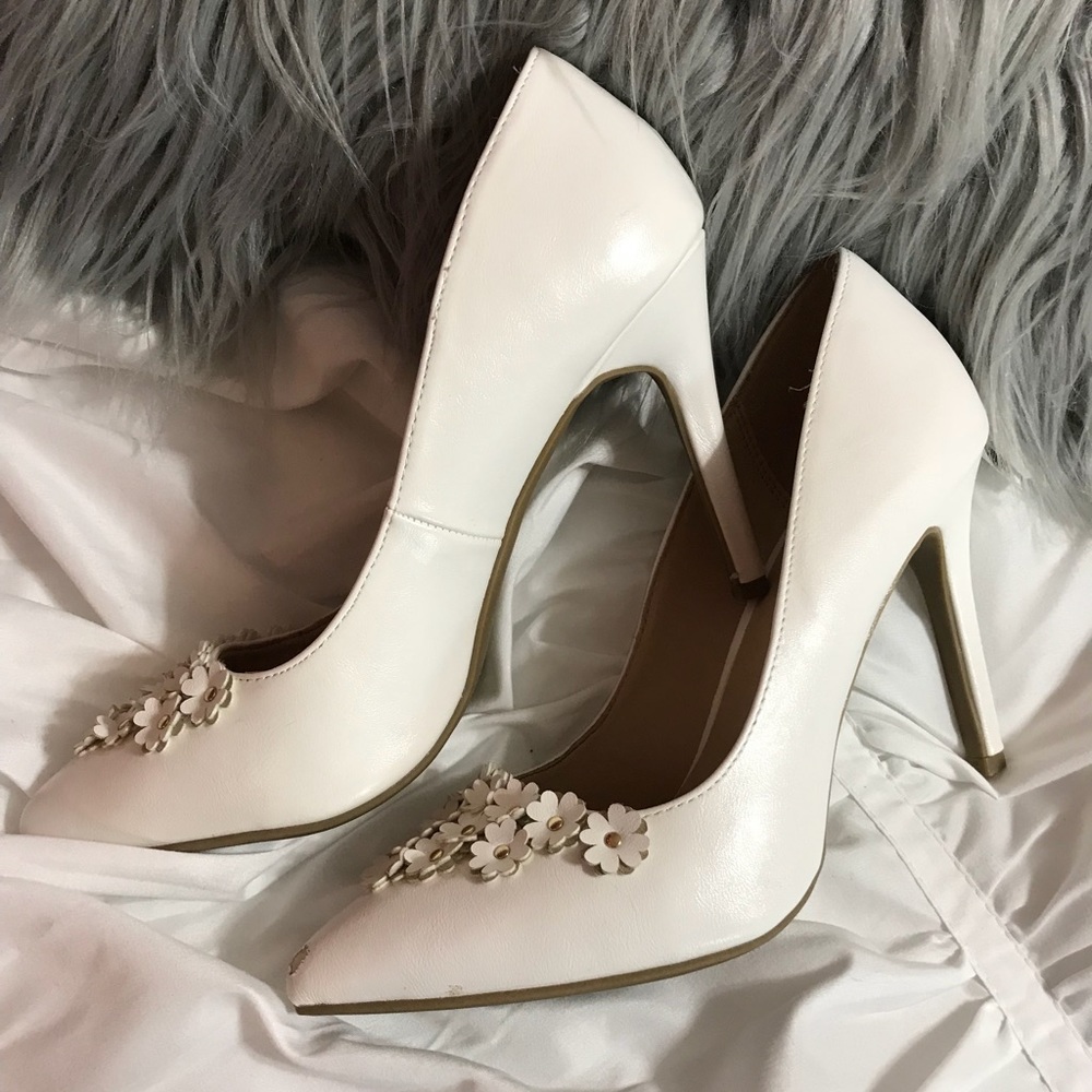 White Pumps